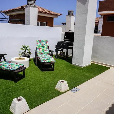 Apartamento Comfortable Duplex With Garage And Working Space Puertito de Guimar