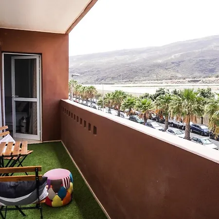 Comfortable Duplex With Garage And Working Space Lejlighed